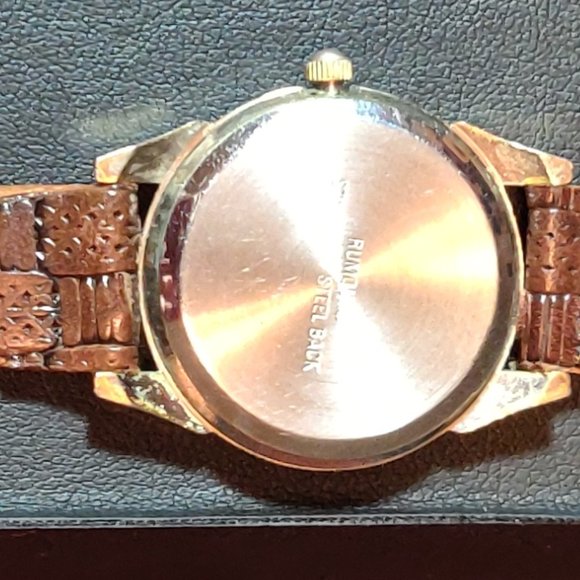 Amaze-Zing (B1) Sale!!: #13 Rumours Ornate Quartz Watch - Picture 5 of 8